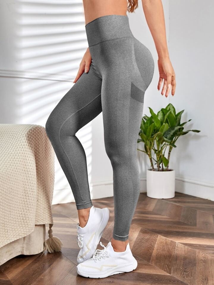 Spring and summer new seamless smiley peach butt training yoga pants for women sports running butt body fitness pants